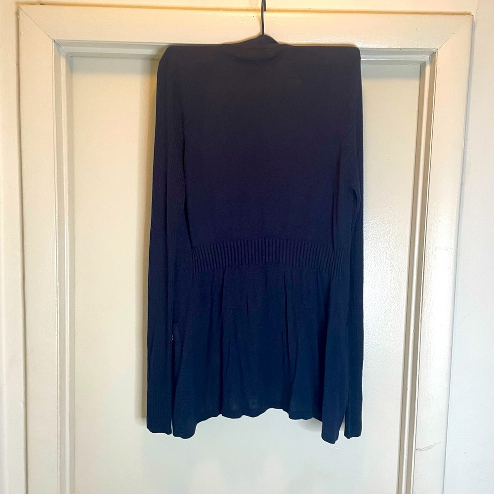 Cache sweater - Picture 3 of 3